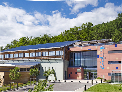 Relocating to an eco-friendly building in Mane